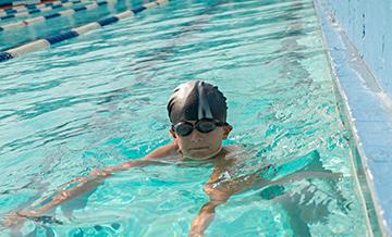 Спортивное плавание для детей - мнение психолога